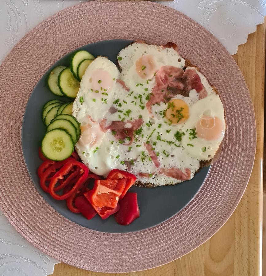 Boutique Penzion Slovenska - Penzion Bella Sicilia Πρέσοβ Εξωτερικό φωτογραφία