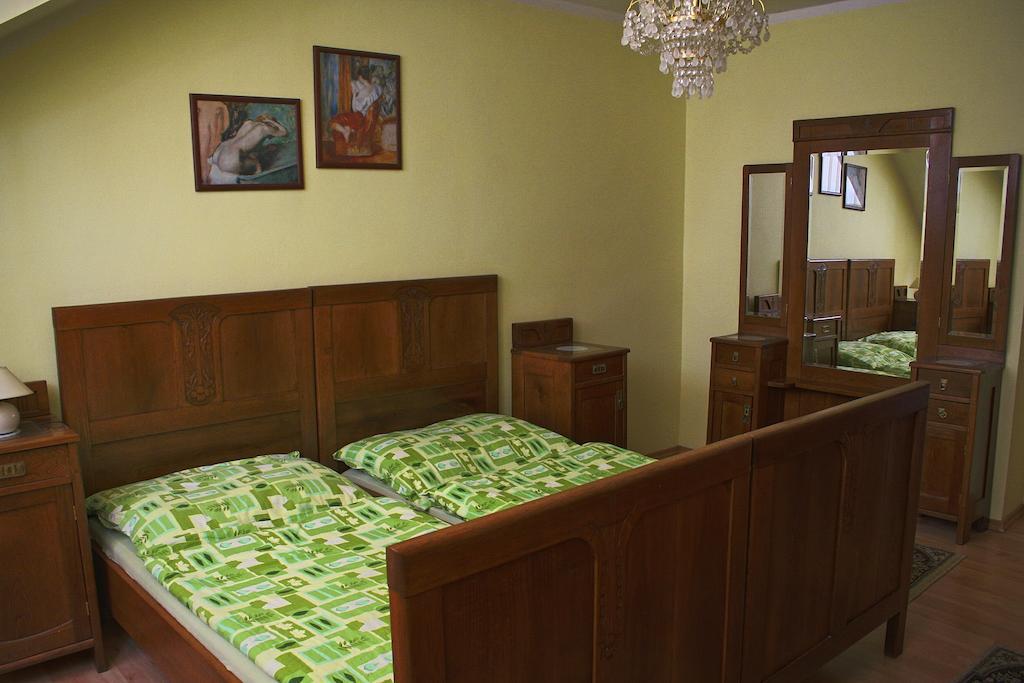 Boutique Penzion Slovenska - Penzion Bella Sicilia Πρέσοβ Δωμάτιο φωτογραφία