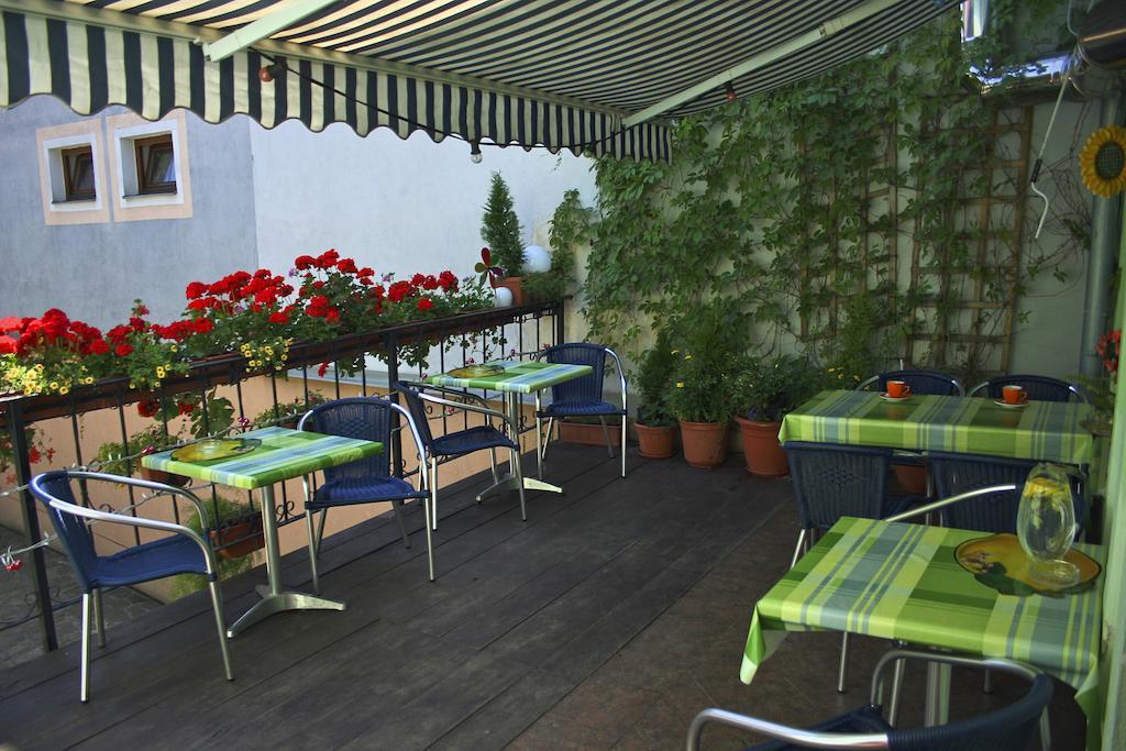 Boutique Penzion Slovenska - Penzion Bella Sicilia Πρέσοβ Εξωτερικό φωτογραφία